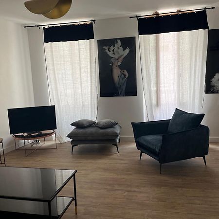 Bel Appartement En Plein Coeur De Carpentras Eksteriør bilde